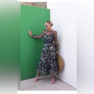 Halogen Atlantic-Pacific Navy Multi
Paloma Floral Sheer Tiered Maxi Dress large